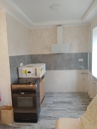 
   Продам 3-комнатную, 49 м², Стачки пр-кт, 37

. Фото 5.