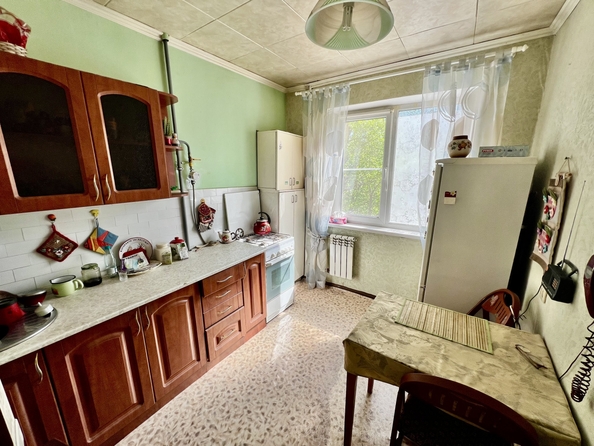 
   Продам 2-комнатную, 52 м², Добровольского ул, 16

. Фото 1.
