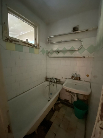 
   Продам 3-комнатную, 57 м², Коммунистический пр-кт, 2/2

. Фото 11.