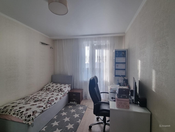 
   Продам 3-комнатную, 75 м², Еляна ул, 54

. Фото 4.