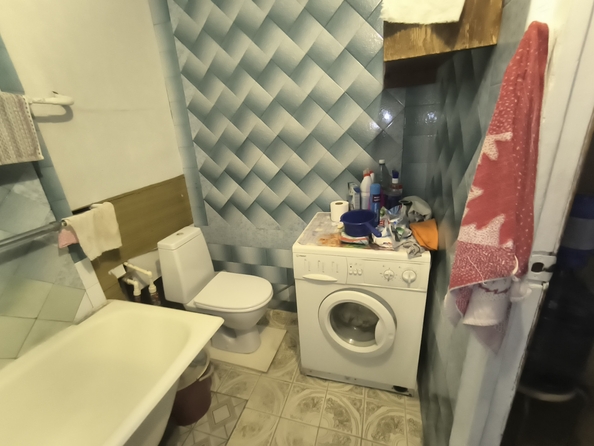 
   Продам 3-комнатную, 70 м², Тимошенко ул, 8

. Фото 13.