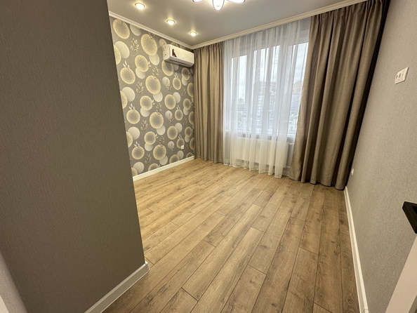 
   Продам 2-комнатную, 40 м², Еременко ул, 110/2с1

. Фото 6.