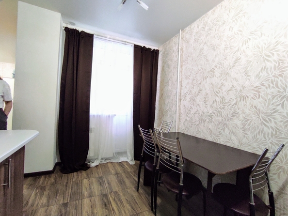 
   Продам 1-комнатную, 47 м², Крупской ул, 82/4

. Фото 7.