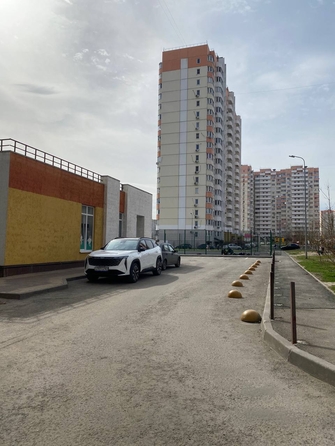 
   Продам 1-комнатную, 43 м², Платона Кляты ул, 27

. Фото 23.