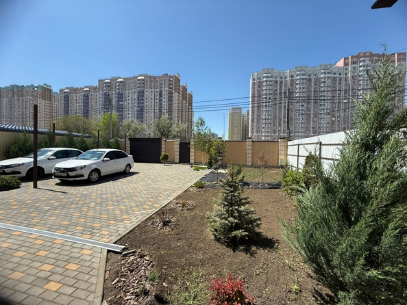
   Продам дом, 200 м², Ростов-на-Дону

. Фото 3.
