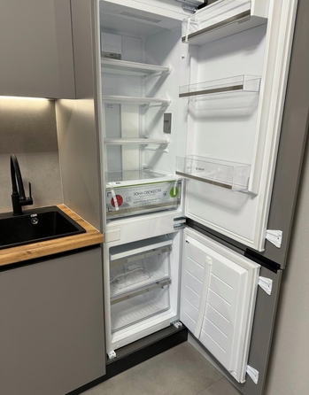 
   Продам 1-комнатную, 37 м², Берберовская ул, 15

. Фото 4.