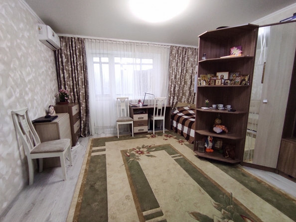 
   Продам 1-комнатную, 40 м², 40-летия Победы пр-кт, 65

. Фото 3.