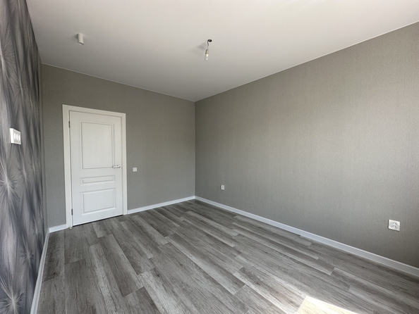 
   Продам 1-комнатную, 32.5 м², 40-летия Победы пр-кт, 111/1

. Фото 3.