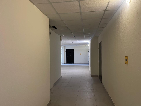
   Продам 1-комнатную, 33 м², Привокзальная пл, 3

. Фото 10.