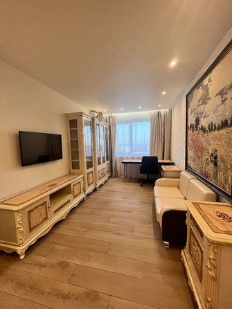 
  Продается 4-комн. квартира, 200 м², Соборный пер, д. 90
. Фото 19.