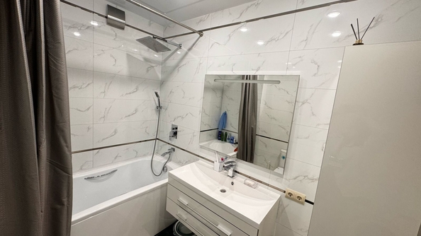 
  Продается 3-комн. квартира, 72 м², Творческая ул, д. 9
. Фото 8.