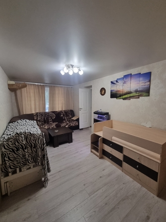 
  Продается 3-комн. квартира, 50 м², Гвардейский пер, д. 72а
. Фото 5.