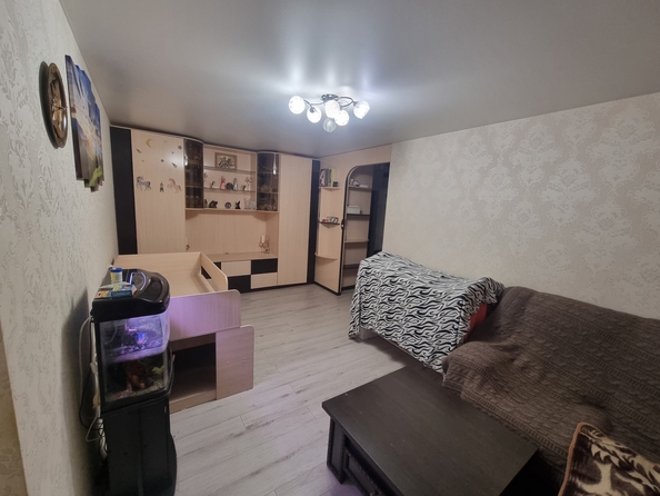
  Продается 3-комн. квартира, 50 м², Гвардейский пер, д. 72а
. Фото 8.
