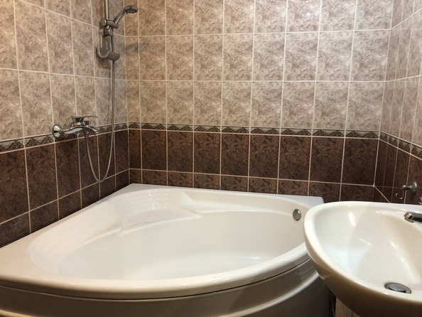 
  Продается 3-комн. квартира, 85 м², Мечникова ул, д. 142а
. Фото 9.