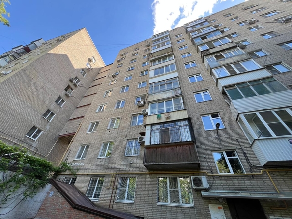 
  Продается 2-комн. квартира, 53.8 м², Нансена ул, д. 121
. Фото 17.