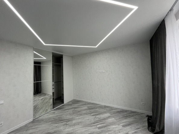 
  Продается 1-комн. квартира, 38 м², Ткачева ул, д. 42
. Фото 4.