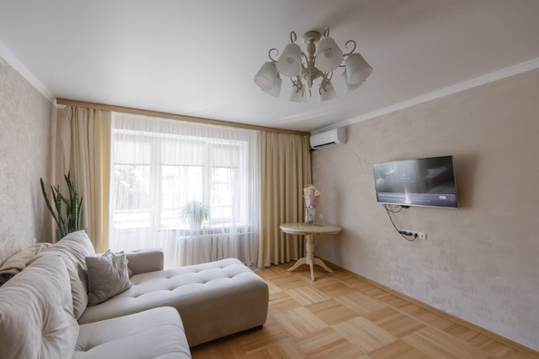 
  Продается 4-комн. квартира, 80 м², 1-я Баррикадная ул, д. 48
. Фото 1.