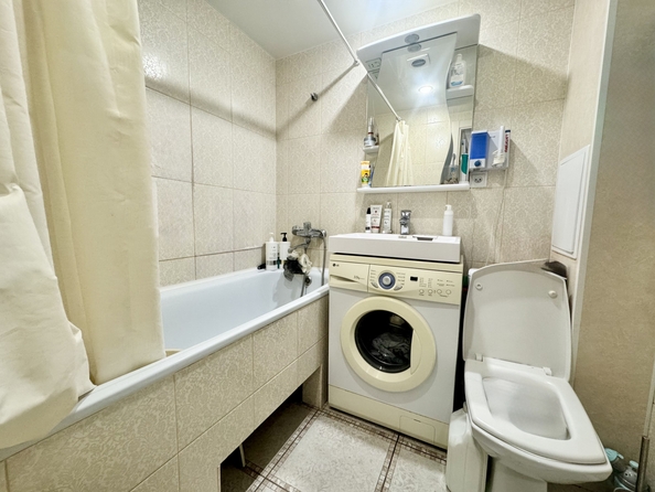 
  Продается 1-комн. квартира, 37 м², 40-летия Победы пр-кт, д. 73
. Фото 4.