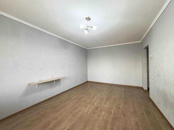 
  Продается 2-комн. квартира, 52.9 м², Коминтерна ул, д. 143
. Фото 3.