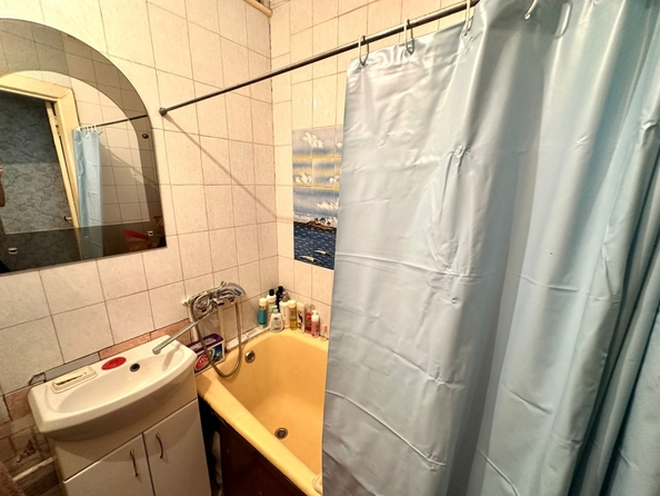 
  Продается 2-комн. квартира, 40.4 м², Калинина ул, д. 25б
. Фото 11.