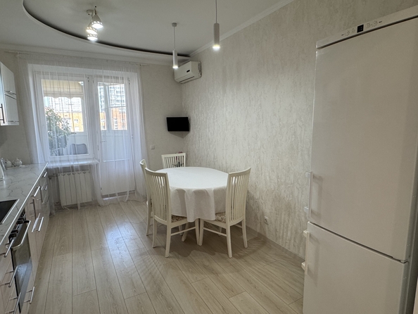 
  Продается 2-комн. квартира, 80 м², Филимоновская ул, д. 128
. Фото 3.