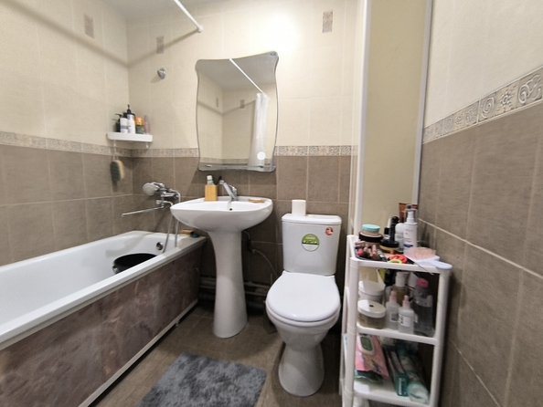 
  Продается 1-комн. квартира, 37.2 м², Таганрогская ул, д. 118
. Фото 8.