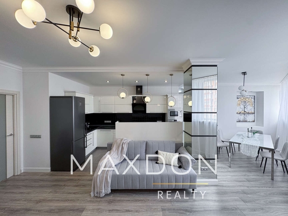 
  Продается 4-комн. квартира, 110 м², Города Волос ул, д. 119
. Фото 18.
