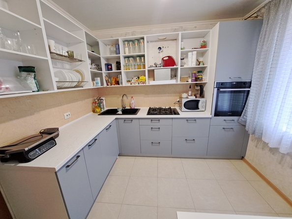 
  Продается 3-комн. квартира, 67.7 м², Туполева ул, д. 9
. Фото 2.