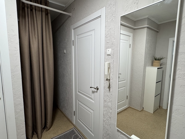 
  Продается 1-комн. квартира, 37 м², Жмайлова ул, д. 6
. Фото 13.