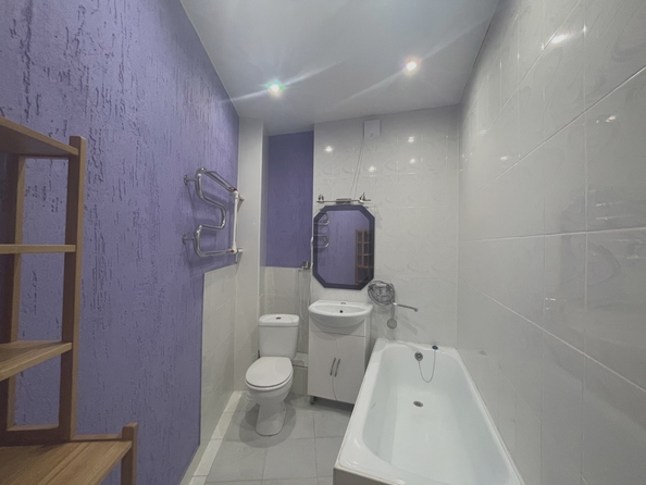 
  Продается 2-комн. квартира, 44 м², 2-я Володарского ул, д. 166/6
. Фото 10.