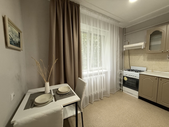 
  Продается 1-комн. квартира, 37 м², Жмайлова ул, д. 6
. Фото 11.