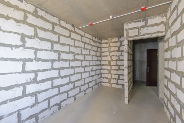 
  Продается 2-комн. квартира, 54 м², Ларина ул, д. 45
. Фото 5.