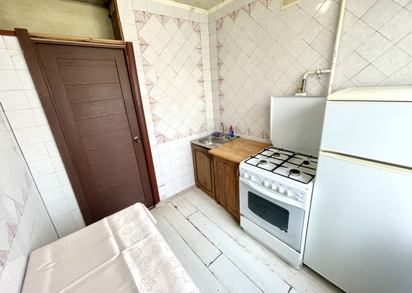 
  Продается 1-комн. квартира, 30.5 м², Малиновского ул, д. 46
. Фото 2.
