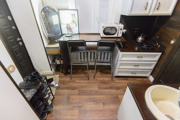 
  Продается 3-комн. квартира, 49 м², Большая Садовая ул, д. 23
. Фото 2.