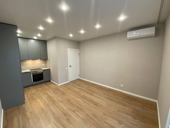 
  Продается 2-комн. квартира, 45 м², Жмайлова ул, д. 19а
. Фото 1.