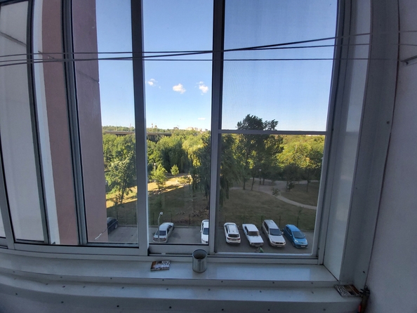 
  Продается 1-комн. квартира, 45 м², Жмайлова ул, д. 4
. Фото 9.
