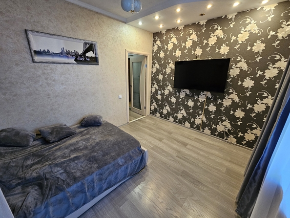 
  Продается 2-комн. квартира, 39.3 м², Жданова ул, д. 1/5
. Фото 8.