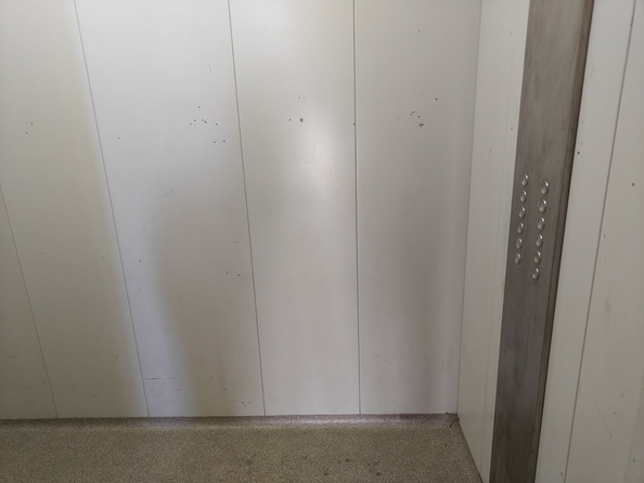 
  Продается 3-комн. квартира, 67.5 м², Половинко ул, д. 280
. Фото 6.