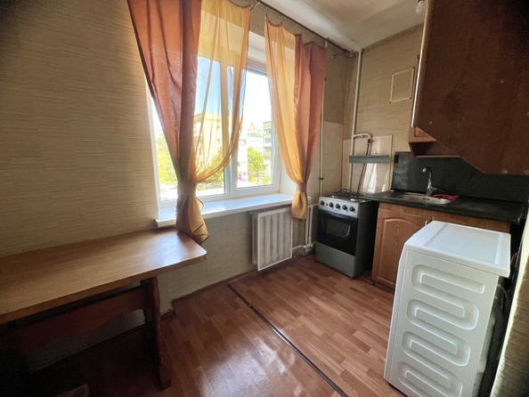 
  Продается 1-комн. квартира, 35 м², Садовая ул, д. 8
. Фото 2.