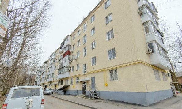 
  Продается 2-комн. квартира, 42 м², 40-летия Победы пр-кт, д. 13/3
. Фото 1.