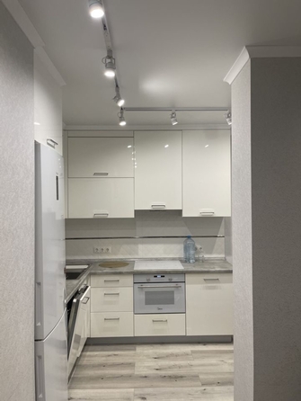 
  Продается 2-комн. квартира, 56 м², Тружеников ул, д. 80
. Фото 1.