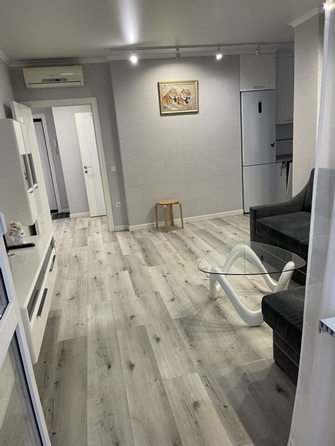 
  Продается 2-комн. квартира, 56 м², Тружеников ул, д. 80
. Фото 9.