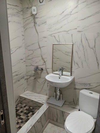 
  Продается 1-комн. квартира, 32 м², Днепропетровская ул, д. 2
. Фото 4.