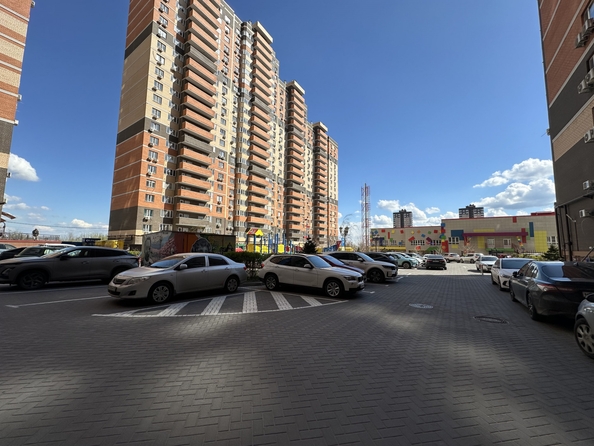 
  Продается 2-комн. квартира, 60 м², Богданова ул, д. 85/75
. Фото 13.