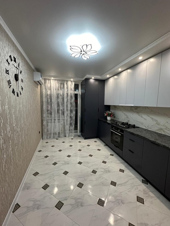 
  Продается 2-комн. квартира, 68 м², Берберовская ул, д. 22
. Фото 1.