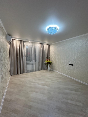 
  Продается 2-комн. квартира, 68 м², Берберовская ул, д. 22
. Фото 4.