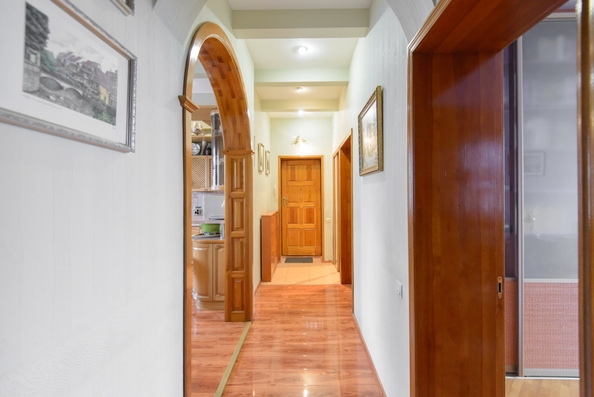 
  Продается 4-комн. квартира, 95.7 м², Буденновский пр-кт, д. 76/226
. Фото 11.