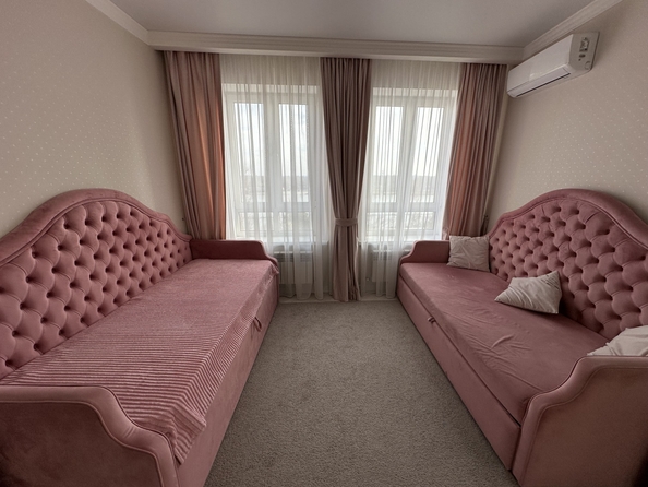 
  Продается 2-комн. квартира, 72.8 м², Береговая ул, д. 117Б
. Фото 2.