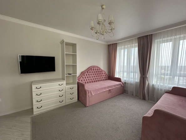 
  Продается 2-комн. квартира, 72.8 м², Береговая ул, д. 117Б
. Фото 3.