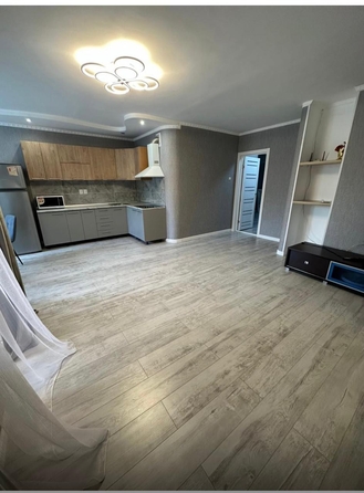 
  Продается 2-комн. квартира, 74 м², Театральный пр-кт, д. 81
. Фото 2.